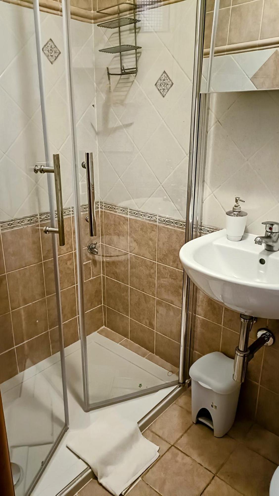 Apartament Little House Roma Zewnętrze zdjęcie